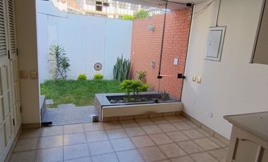 Vendo Casa de 2 plantas en Surco