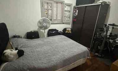 casa 4 ambientes Moron sur