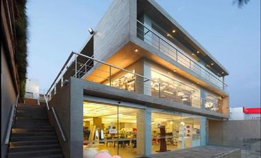 Oficina en EDIFICIO ZENTRO Implementada / Amoblada, Moderna - La Molina