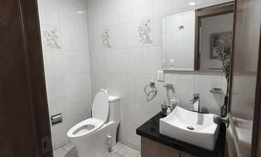 CASA DE 2 NIVELES EN LA FLORESTA, ZAMORA CON 127m2 de TERRENO