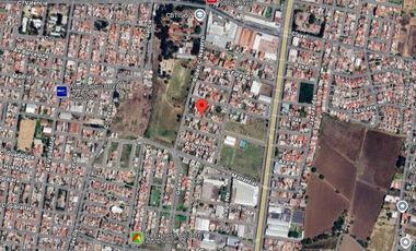 CASA DE 2 NIVELES EN LA FLORESTA, ZAMORA CON 127m2 de TERRENO