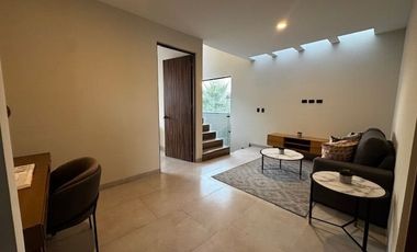 CASA EN RENTA AMUEBLADA AL NORTE DE AGUSCALIENTES FRACC. ANDREA RESIDENCIAL
