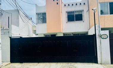 CASA EN RENTA EN LA PRADERA