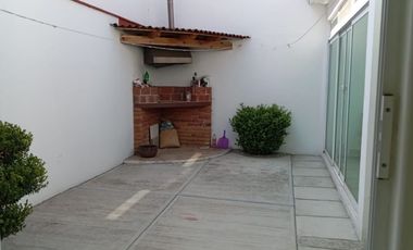 Casa en Renta en Fraccionamiento Bonanza, a 10 minutos del puente de Metepeс