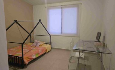 CASA AMUEBLADA EN RENTA PUERTA REAL II