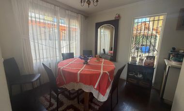 VENDO CASA EN CONDOMINIO LIMACHE