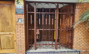 En Venta Amplia Casa de 1 Piso + Azotea en Surco