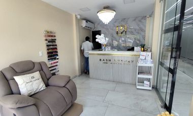 SE ARRIENDA LOCAL COMERCIAL EN MACHALA