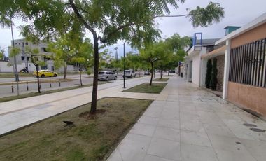 SE ARRIENDA LOCAL COMERCIAL EN MACHALA