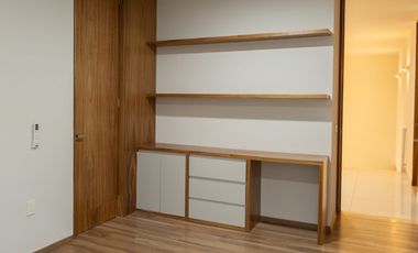 Residencia de lujo en Venta en Puerta Las Lomas, 6 habitaciones, 6 autos, cuarto de servicio, con casa club.