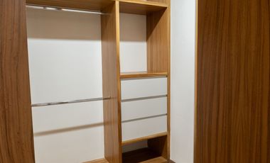 Residencia de lujo en Venta en Puerta Las Lomas, 6 habitaciones, 6 autos, cuarto de servicio, con casa club.