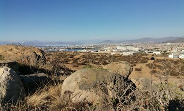 Bustamante Propiedades vende terreno 10.000 m² en La puntilla de La Herradura, Coquimbo