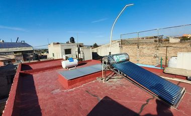 Casa REMODELADA EN VENTA en LOMA BONITA, a cuadra y 1/2 de Av. Tabachines