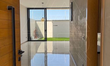 CASA NUEVA EN VENTA CON ACABADOS DE LUJO