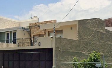 Casa en Venta en Zapotlán el Grande, Col. La Central, Jalisco. MRS*