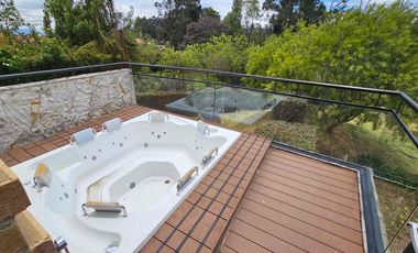 Rento hermosa casa cajica