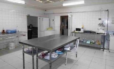 LOCAL ARRIENDO C/CAMARA DE FRIO RGUA..