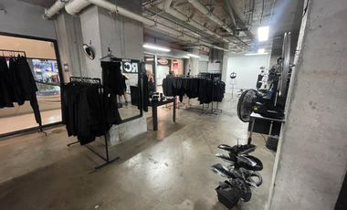 ARRIENDO Local comercias de 129,17 m2 Centro Comercial Metro Los Leones