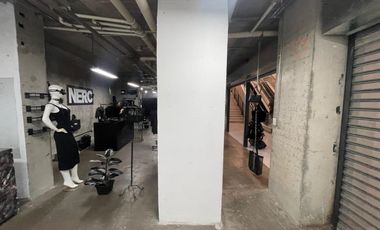 ARRIENDO Local comercias de 129,17 m2 Centro Comercial Metro Los Leones