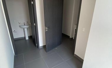 EXCELENTE DEPARTAMENTO CON VISTA A CAMPO DE GOLF EN THE OAKS