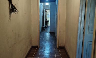 CASA ANTIGUA EN QUINTA NORMAL CALLE SANTA GENOVEVA CON ANDES A CUADRAS METRO GRUTA DE LOURDES