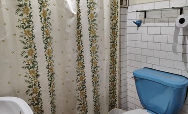 CASA ANTIGUA EN QUINTA NORMAL CALLE SANTA GENOVEVA CON ANDES A CUADRAS METRO GRUTA DE LOURDES