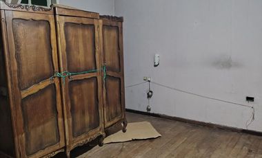 CASA ANTIGUA EN QUINTA NORMAL CALLE SANTA GENOVEVA CON ANDES A CUADRAS METRO GRUTA DE LOURDES