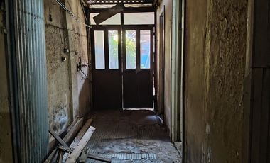 CASA ANTIGUA EN QUINTA NORMAL CALLE SANTA GENOVEVA CON ANDES A CUADRAS METRO GRUTA DE LOURDES