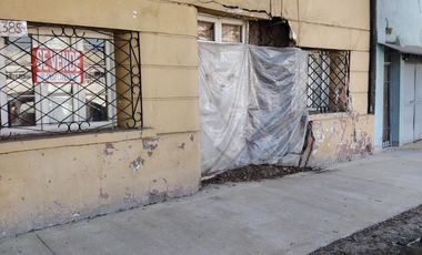 CASA ANTIGUA EN QUINTA NORMAL CALLE SANTA GENOVEVA CON ANDES A CUADRAS METRO GRUTA DE LOURDES