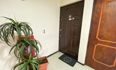 Venta Departamento Condominio Los Abedules 3 dormitorios 1 baño cocina independiente logia estacionamiento