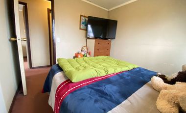 Venta Departamento Condominio Los Abedules 3 dormitorios 1 baño cocina independiente logia estacionamiento