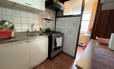 Venta Departamento Condominio Los Abedules 3 dormitorios 1 baño cocina independiente logia estacionamiento
