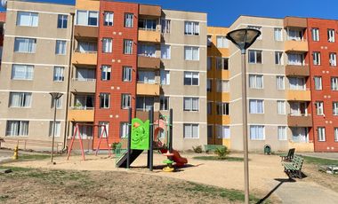 Excelente Oportunidad Venta Departamento en Condominio ALtos Lomas del Carmen 3 dormitorios 1 baño terraza estacionamiento consergeria