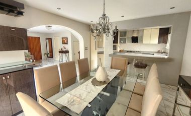 Acogedora Casa de 2 Pisos en Condominio Residencial Sol de La Molina