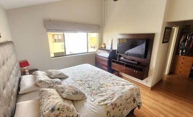 Acogedora Casa de 2 Pisos en Condominio Residencial Sol de La Molina