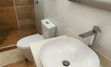 Acogedora Casa de 2 Pisos en Condominio Residencial Sol de La Molina