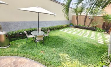Acogedora Casa de 2 Pisos en Condominio Residencial Sol de La Molina