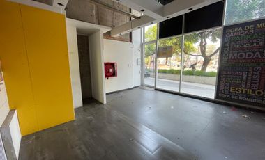 ARRIENDO Local comercial de 353,55 m2, Parque de la Infancia, Recoleta