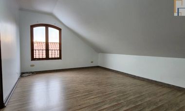 Se Arrienda Casa En condominio interior Comuna de Peñalolen