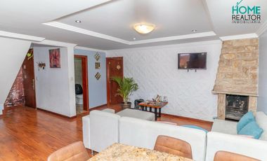 Oportunidad de Inversión-Casa con 2 Departamentos Independientes- Racar, Cuenca