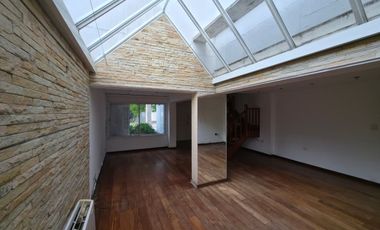 EN VENTA ! CASA 6 DORMITORIOS - CAÑADA DE GÓMEZ