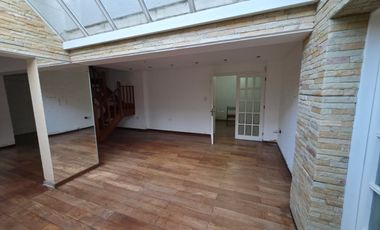 EN VENTA ! CASA 6 DORMITORIOS - CAÑADA DE GÓMEZ