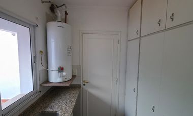 EN VENTA ! CASA 6 DORMITORIOS - CAÑADA DE GÓMEZ