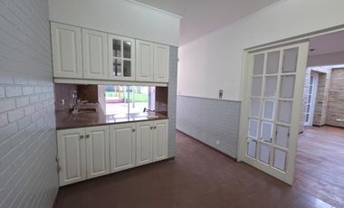 EN VENTA ! CASA 6 DORMITORIOS - CAÑADA DE GÓMEZ