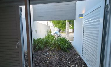 EN VENTA ! CASA 6 DORMITORIOS - CAÑADA DE GÓMEZ