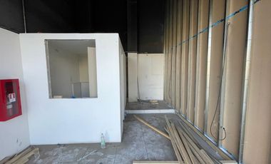 ARRIENDO Local comercial de 27,19 m2, Parque de la Infancia, Recoleta