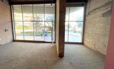 ARRIENDO Local comercial de 55,46 m2, Parque de la Infancia, Recoleta