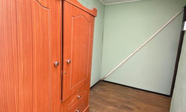 Renovada y Amplia Casa con 5 dormitorios cocina comedor diario 1 baño estacionaiento bodega excelente conectividad