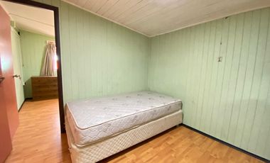 Renovada y Amplia Casa con 5 dormitorios cocina comedor diario 1 baño estacionaiento bodega excelente conectividad