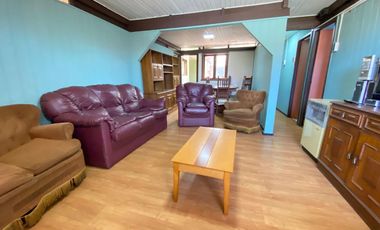 Renovada y Amplia Casa con 5 dormitorios cocina comedor diario 1 baño estacionaiento bodega excelente conectividad